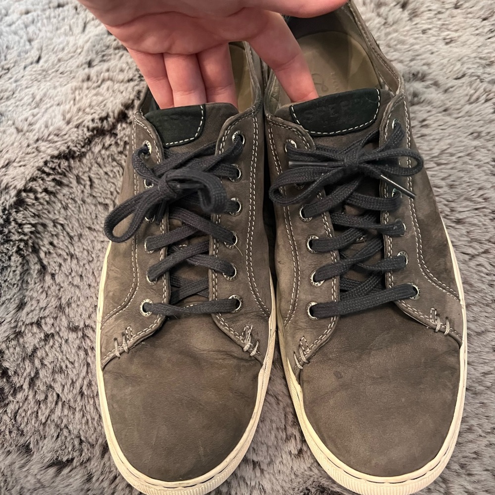 Men’s grey size 11 Sperry